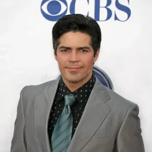 Esai Morales